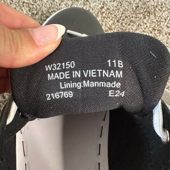 COLE HAAN Women's Grand Crosscourt Coaster Sneakers Size 11B In Black/White - Picture 5 of 8